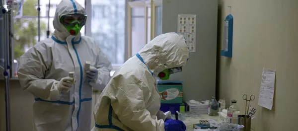 Лечение больных с COVID-19 в ЦКБ РЖД-Медицина - Sputnik Кыргызстан