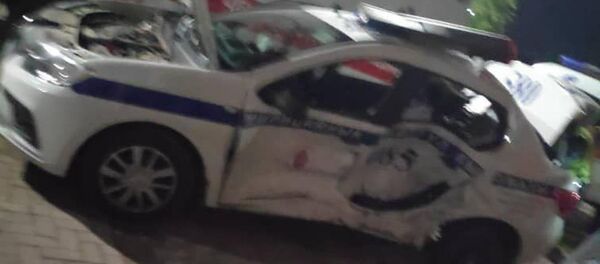 На месте ДТП с участием машины Управления патрульной службы милиции На месте ДТП с участием машины Управления патрульной службы милиции - Sputnik Кыргызстан