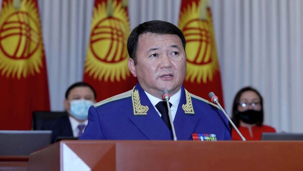 Генеральный прокурор Откурбек Жамшитов на заседании Жогорку Кенеша - Sputnik Кыргызстан