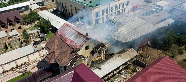 Дым, который встревожил многих бишкекчан, — видео пожара с дрона - Sputnik Кыргызстан