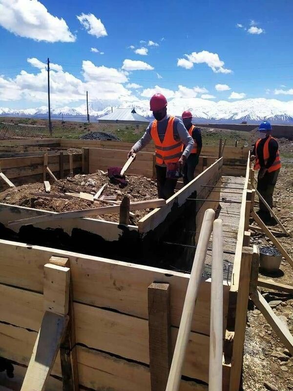 В Алае начали строить дома для памирских кыргызов. Фото - Sputnik Кыргызстан