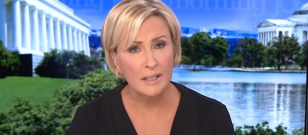 Ты больной! — ведущая в США раскритиковала Трампа в прямом эфире. Видео - Sputnik Кыргызстан