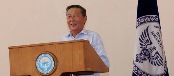 Экс-спикер Жогорку Кенеша Мукар Чолпонбаев - Sputnik Кыргызстан