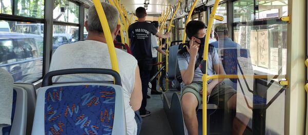 Первый день работы общественного транспорта в Бишкеке после ЧП - Sputnik Кыргызстан