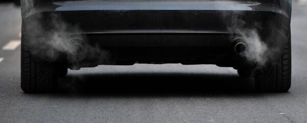 Выхлопная труба автомобиля. Архивное фото - Sputnik Кыргызстан