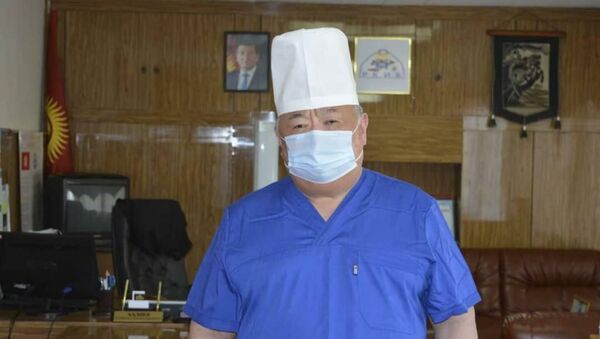 Главный врач республиканской клинической инфекционной больницы Гулжигит Аалиев. Архивное фото - Sputnik Кыргызстан