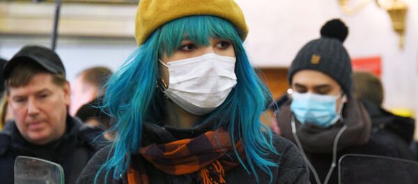 Меры по профилактике в метро в связи с коронавирусом Меры по профилактике в метро в связи с коронавирусом - Sputnik Кыргызстан