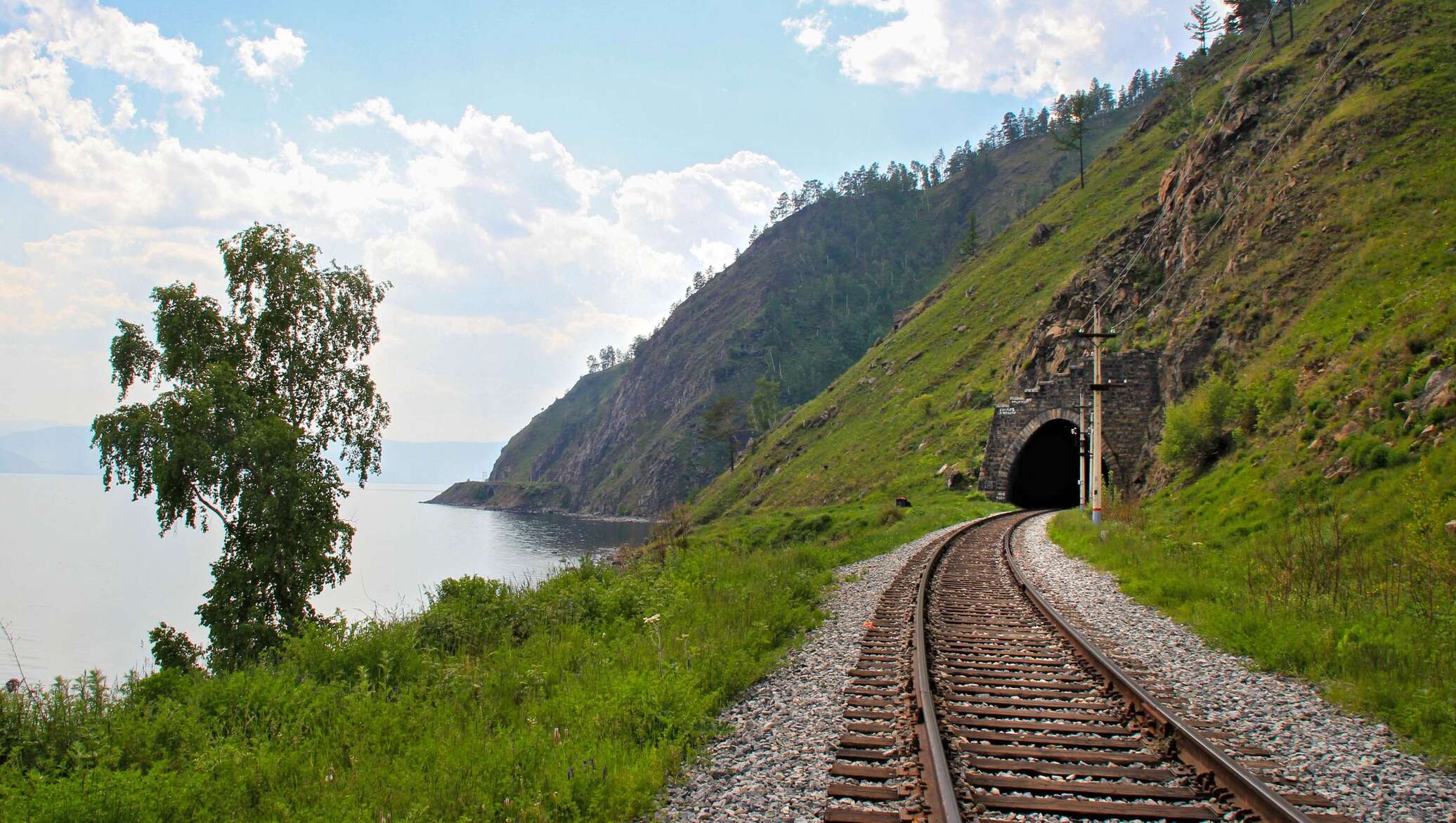 железная дорога транссибирская магистраль. озеро байкал железная дорога. байкал кругобайкальская железная. иркутск байкал железная дорога. транссибирская магистраль ржд.