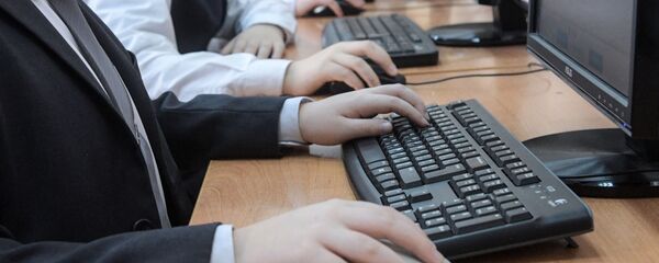 Электронный урок в московской школе - Sputnik Кыргызстан