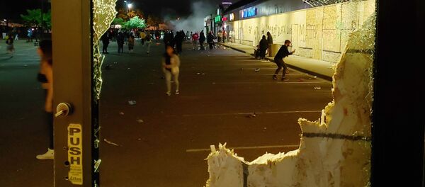 Протесты в Миннеаполисе - Sputnik Кыргызстан