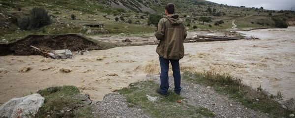 Селевой поток. Архивное фото Селевой поток. Архивное фото - Sputnik Кыргызстан