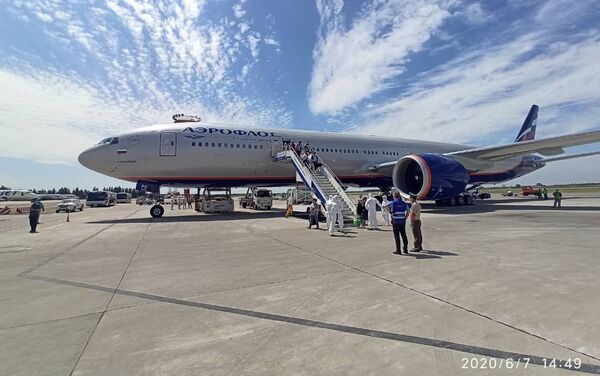 Рейс Москва — Бишкек выполнила компания Аэрофлот. Среди прибывших 68 детей до двух лет - Sputnik Кыргызстан