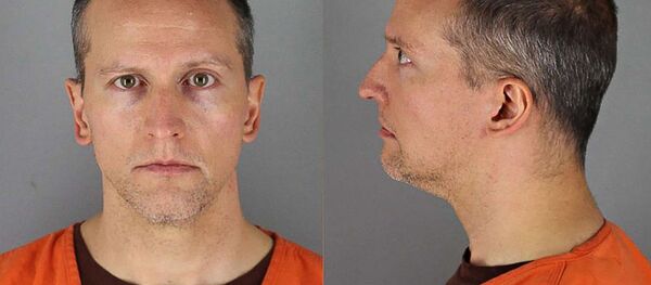 Бывший сотрудник полиции Миннеаполиса Дерек Шовен - Sputnik Кыргызстан