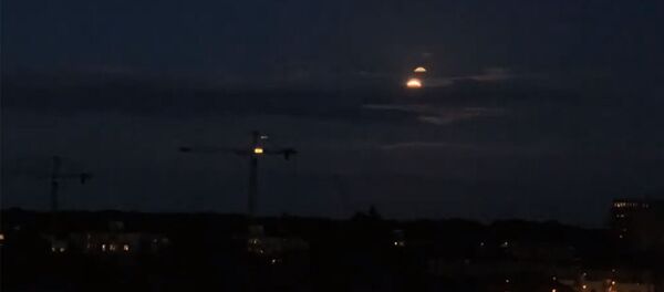 Полутеневое затмение Луны за 1,5 минуты — видео - Sputnik Кыргызстан