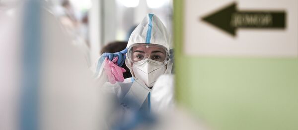 Ооруканадагы дарыгер. Архив - Sputnik Кыргызстан