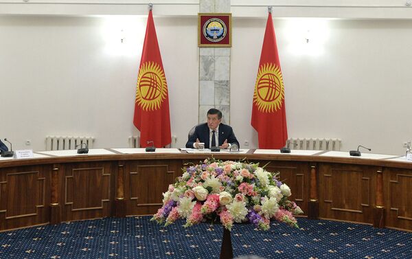 Он также подчеркнул, что для многонационального Кыргызстана — сохранение межэтнического согласия является очень важным вопросом - Sputnik Кыргызстан