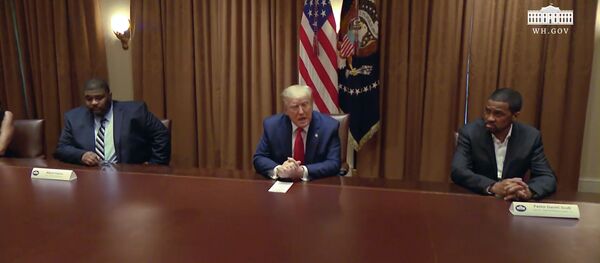 АКШ Россияга каршы санкцияны күчөтүүнү айтып, андан башка да күнөө тагууда - Sputnik Кыргызстан