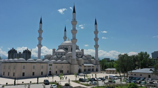 Бишкектеги борбордук мечит. Архив - Sputnik Кыргызстан