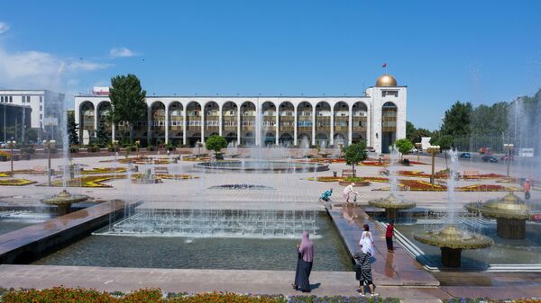 Ала-Тоо аянтындагы фонтандар. Архив - Sputnik Кыргызстан