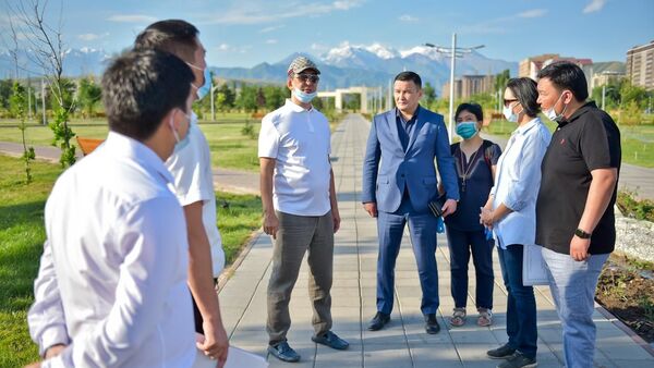 Очередная утренняя полевая планерка мэра Бишкека Азиза Суракматова - Sputnik Кыргызстан