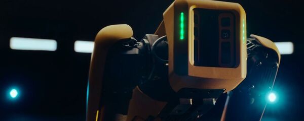 Собака-робот, как в Черном зеркале, поступила в продажу за $74 500. Видео - Sputnik Кыргызстан