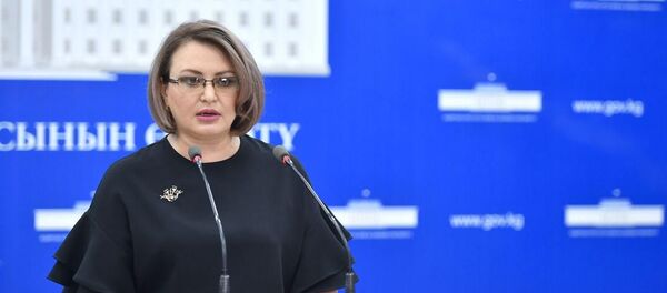 Вице-мэр Татьяна Кузнецова брифинг учурунда - Sputnik Кыргызстан