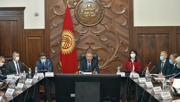 Первое рабочее совещание премьер-министра Кубатбека Боронова - Sputnik Кыргызстан