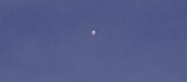 Загадочный летающий шар сняли в Японии. Власти не знают, что это — видео - Sputnik Кыргызстан