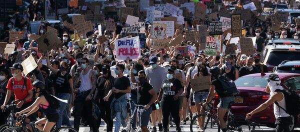 Протесты в Нью-Йорке - Sputnik Кыргызстан
