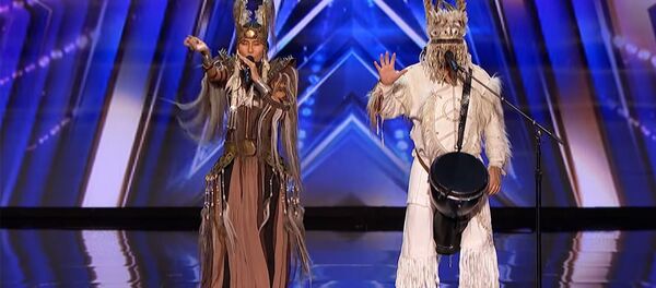 Они взорвали зал! Этно-дует произвел фурор на America's Got Talent — видео - Sputnik Кыргызстан