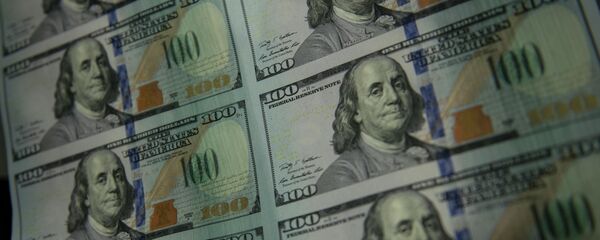 100 долларовые купюры США. Архивное фото - Sputnik Кыргызстан