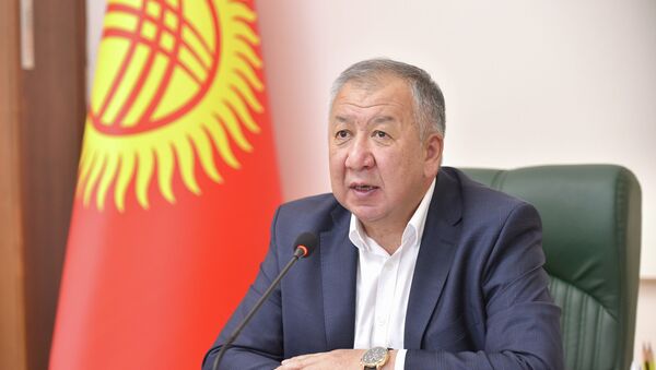 Премьер-министр КР Кубатбек Боронов на заседании Республиканского оперативного штаба - Sputnik Кыргызстан
