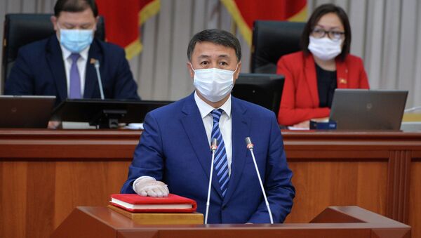 Министр чрезвычайных ситуаций Замирбек Аскаров. Архивное фото - Sputnik Кыргызстан