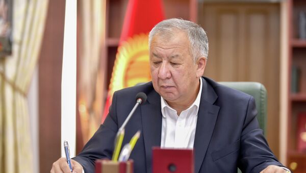 Премьер-министр КР Кубатбек Боронов на совещании по обсуждению деятельности государственных банков - Sputnik Кыргызстан