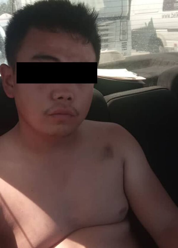 Погоня за бусом от Александровки до Бишкека и ДТП с пятью авто — видео - Sputnik Кыргызстан